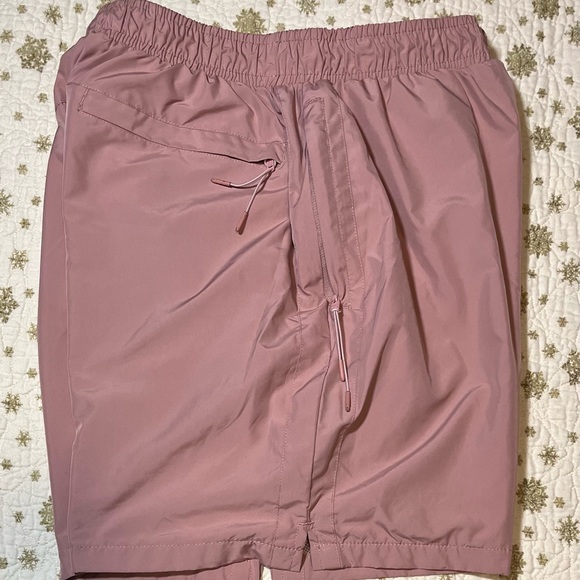 Kith men’s active shorts size M - Picture 3 of 7